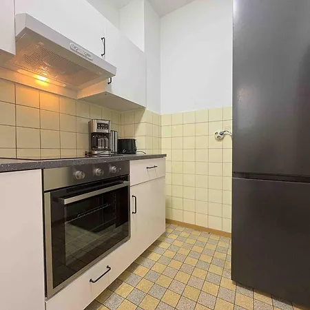 Sad701 - Grosse Monteurwohnung Uebergangswohnung * Schwandorf in Bayern